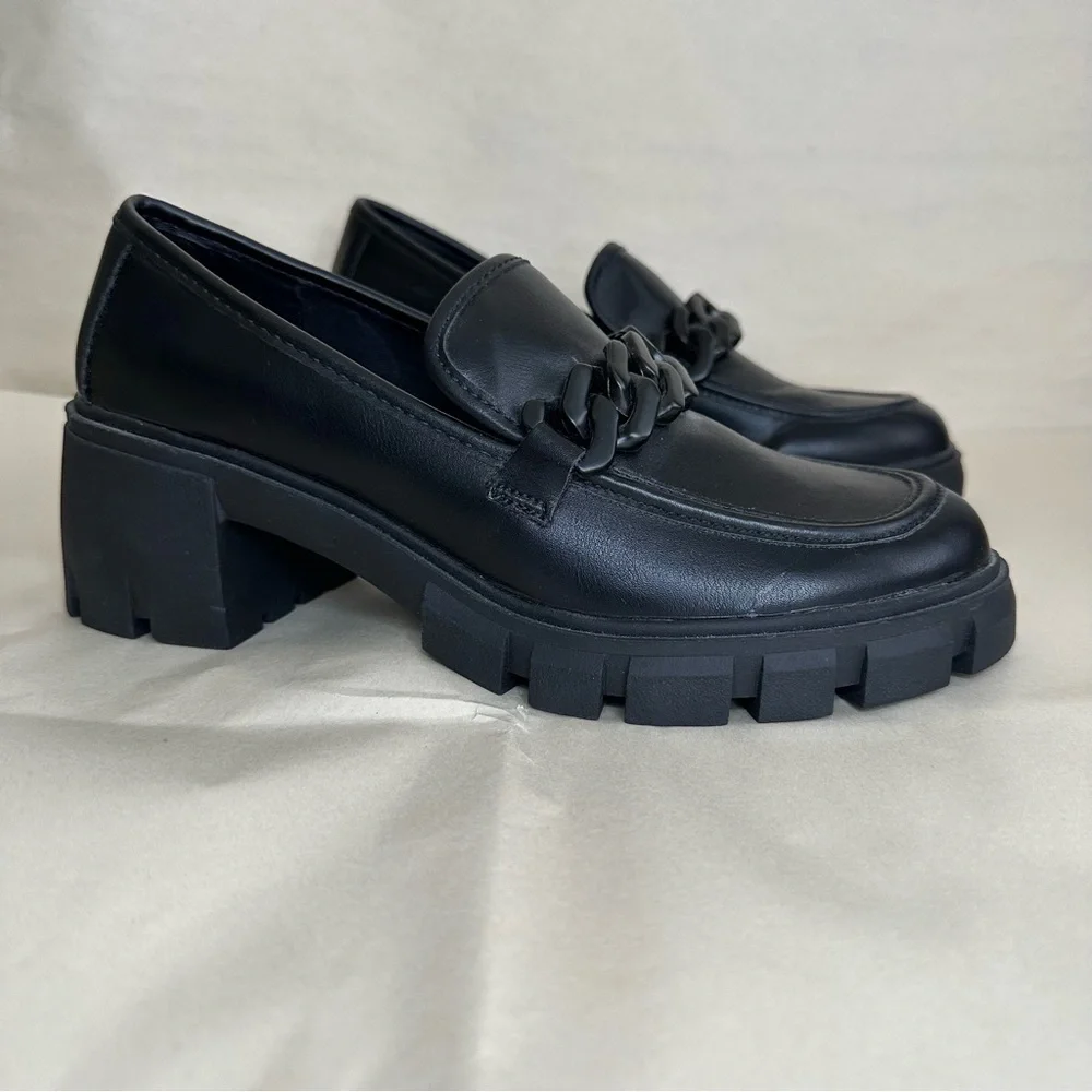 Y2K Chunky Black Platform Loafer NEW Women 9.5 Lug Sole Chain 90s Clueless Prepp
